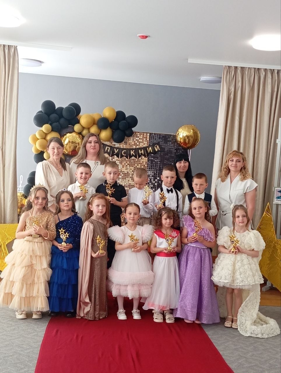 Наші випускники